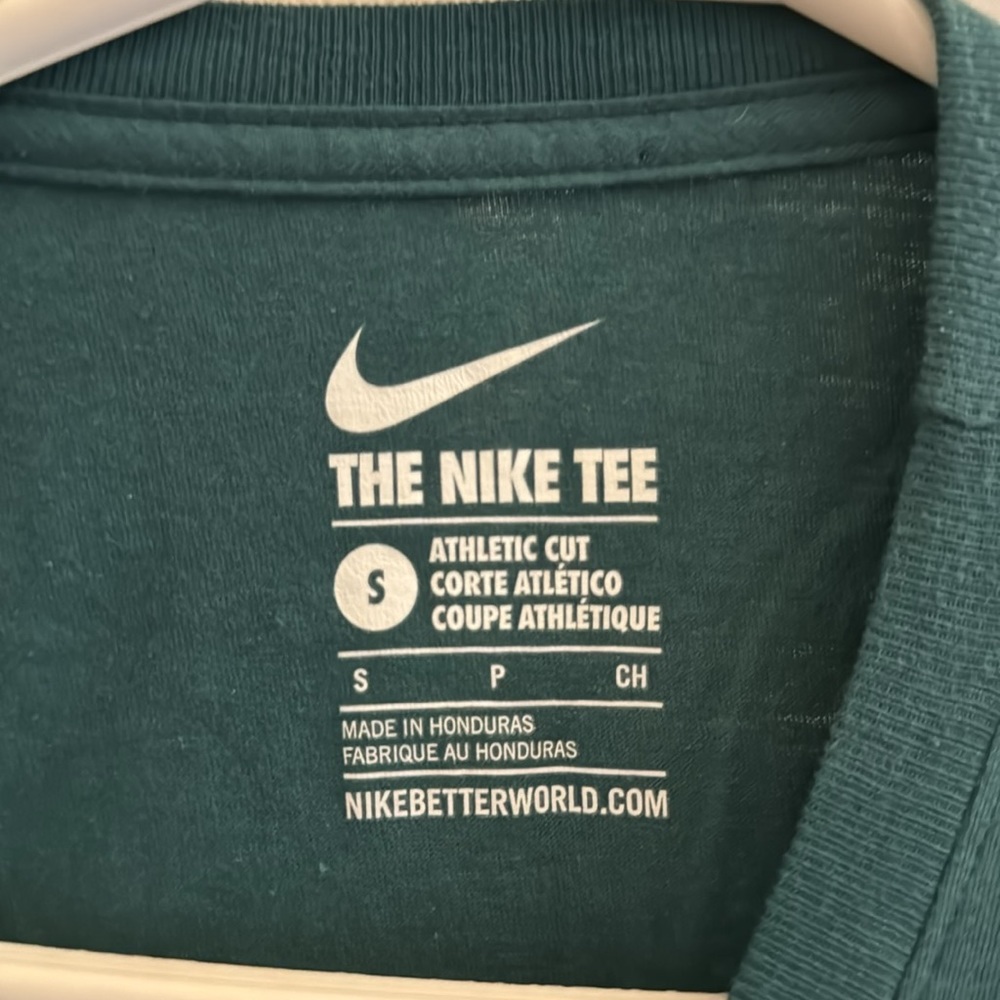 Eagles Tee - Picture 5 of 5